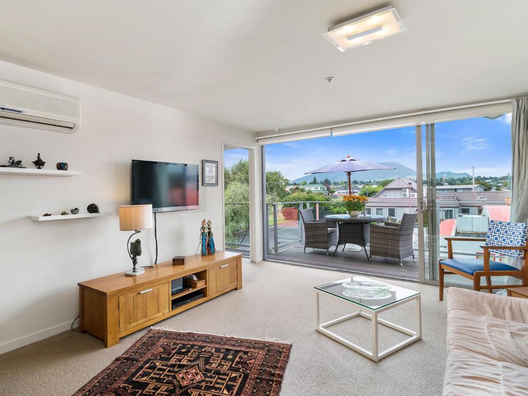 Relax On Roberts - Taupo Holiday Home Exterior photo